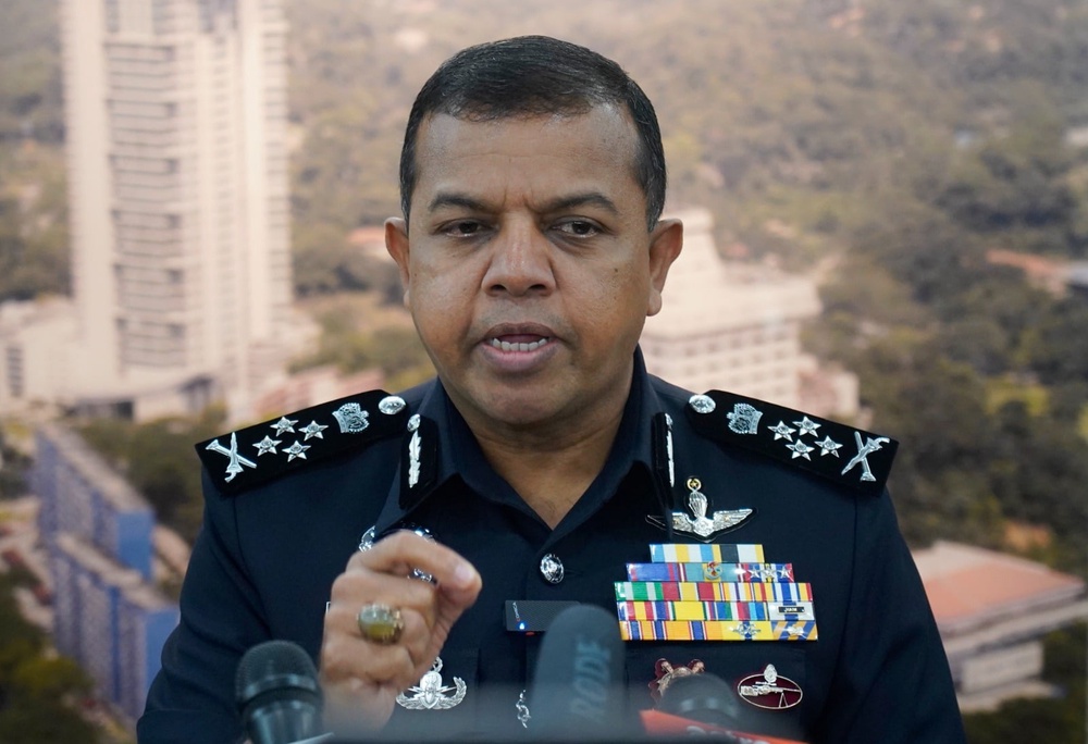 Image from: Pernah tegur! Ayob Khan tegaskan mesin pengimbas canggih tak guna tanpa integriti petugas