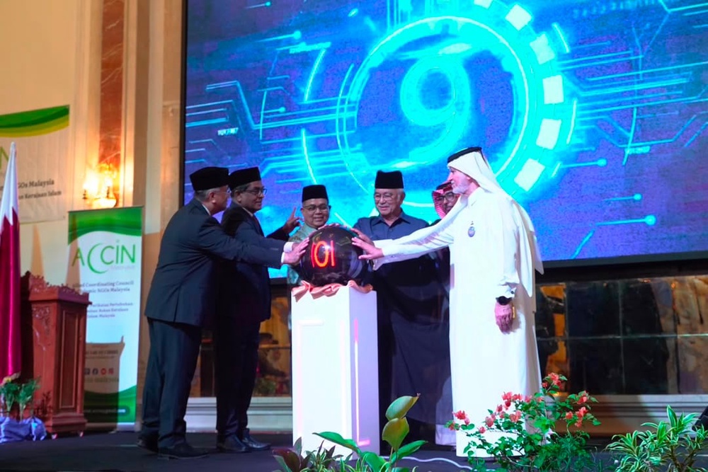 Image from: Jangan salah faham! Dialog antara agama penting bina persefahaman, perkukuh rasa hormat – Aaron Ago