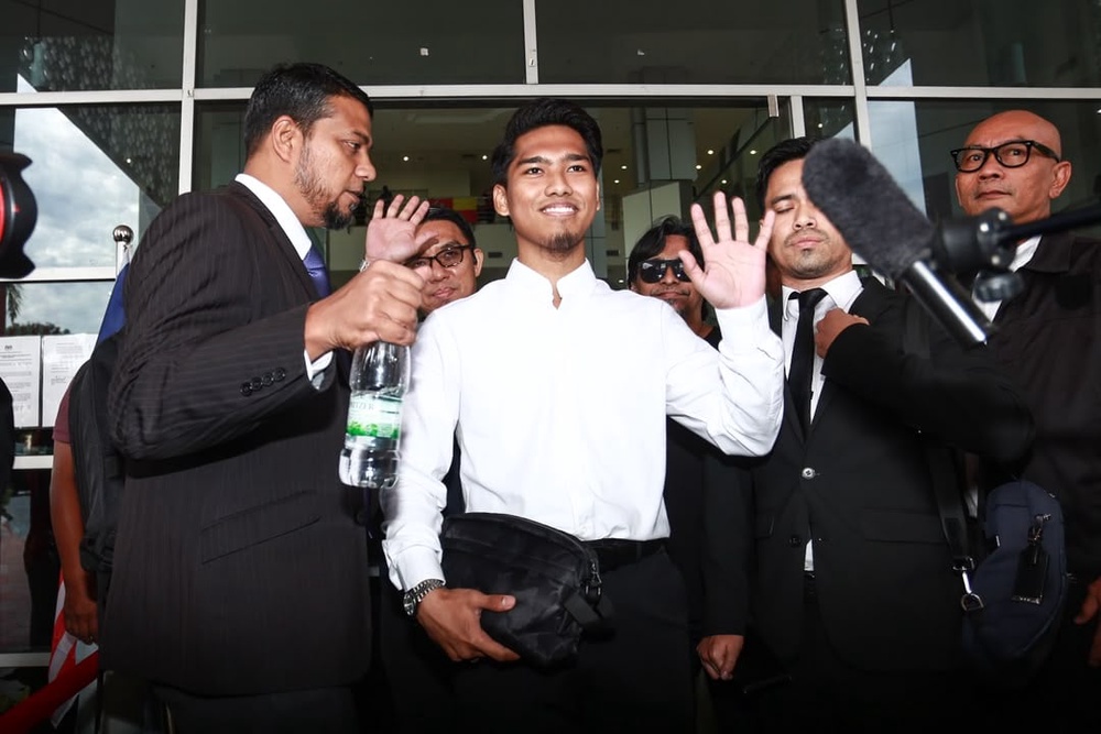 Image from: Pemilik anjing didakwa tarik, penghantar barang pula dituduh jerut Rocky