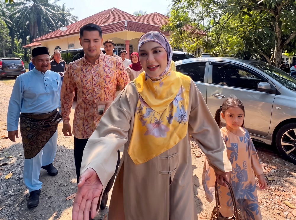 Image from: Nur Shahida didik anak bergaul, tak izinkan tinggal di rumah waktu pergi kenduri – “Wajib angkut semua”