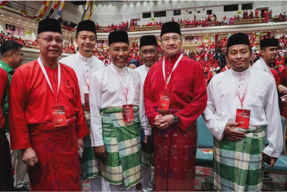 Image from: Jangan mudah terpedaya! PAS dakwa janji tambah kerusi Sabah, Sarawak sekadar lakonan PMX