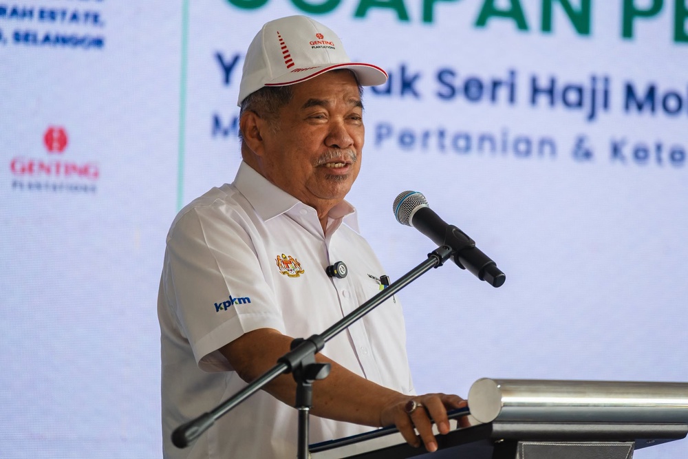 Image from: Mat Sabu tegaskan politik mesti bawa rahmat, bukan kebencian -“Kuasa bukan matlamat akhir”