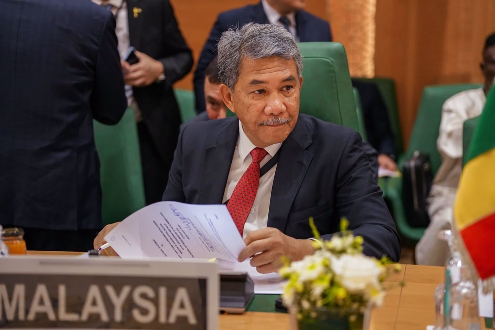Image from: Banjir Nepal: Malaysia sedia hantar pakar DNA, lima dron bantu operasi SAR