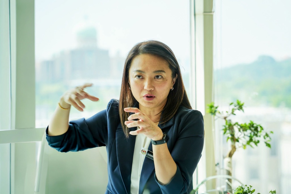 Image from: Pengampunan Najib: Azalina minta rujuk Hannah Yeoh – “Saya bukan Menteri bertanggungjawab”