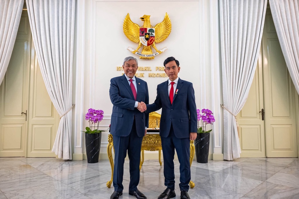 Image from: Jerebu: Tunggu izin Prabowo, Malaysia tawar pesawat, helikopter & 52 anggota bantu Indonesia