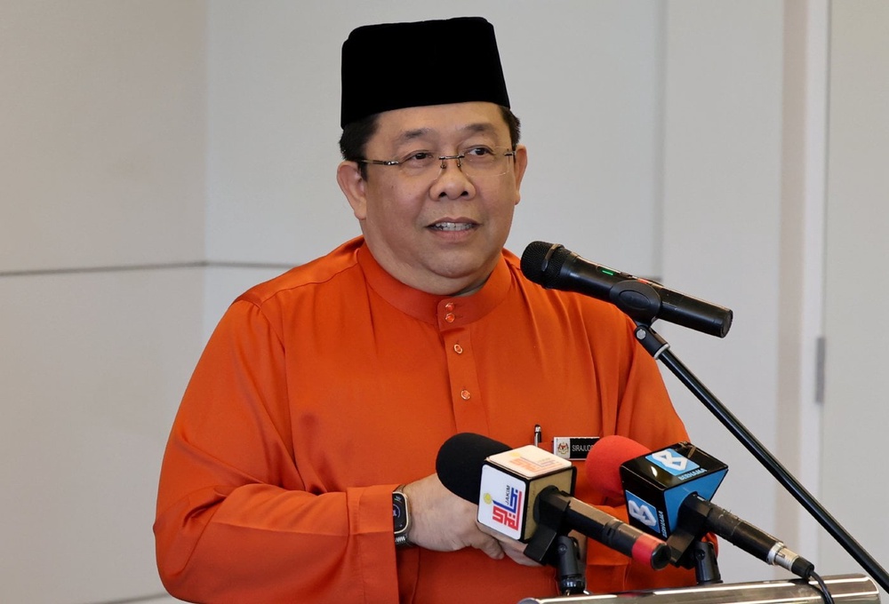 Image from: Didakwa sebar New Age Movement? JAKIM tak berdiam diri! Tegur, dapatkan penjelasan Marhamah