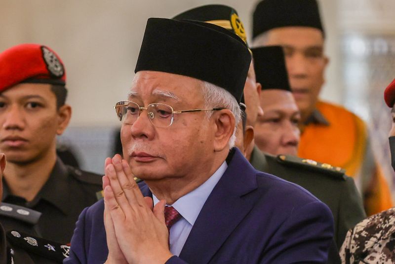 Image from: Najib bakal jalani baki hukuman sendirian di Langgak Duta