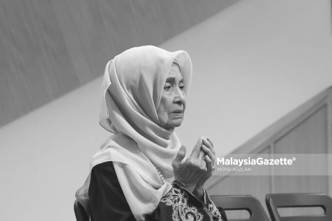 Image from: Negara kehilangan tokoh perubatan, kesihatan – Hadi Awang kenang jasa Tun Dr Hasmah