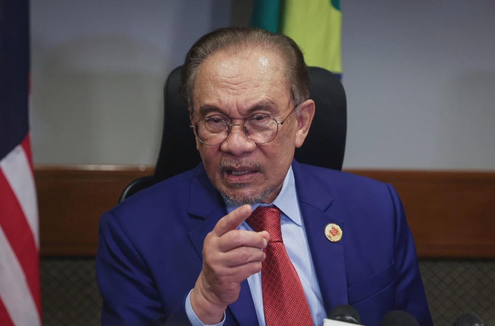 Image from: Bukan sekadar jadi PM! Jasa Anwar hapus kemiskinan akan dikenang – Hassan