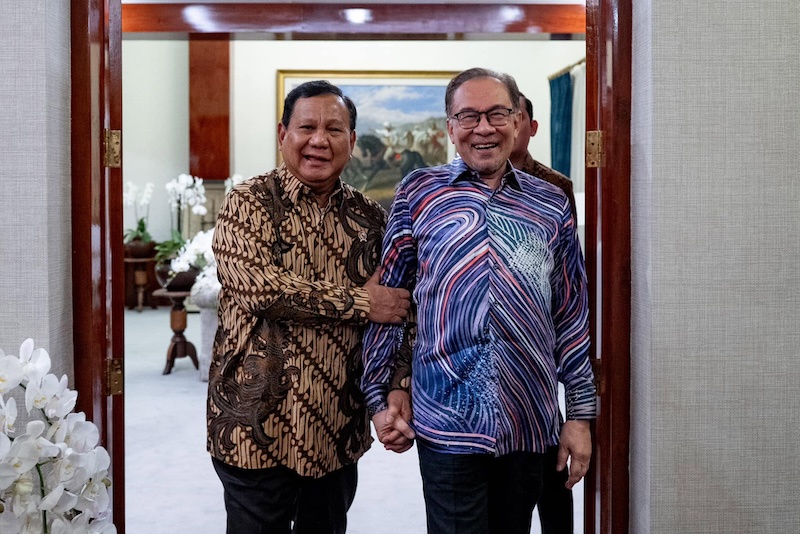 Image from: Malaysia kekal sedia bantu Indonesia tangani kebakaran hutan – PM Anwar