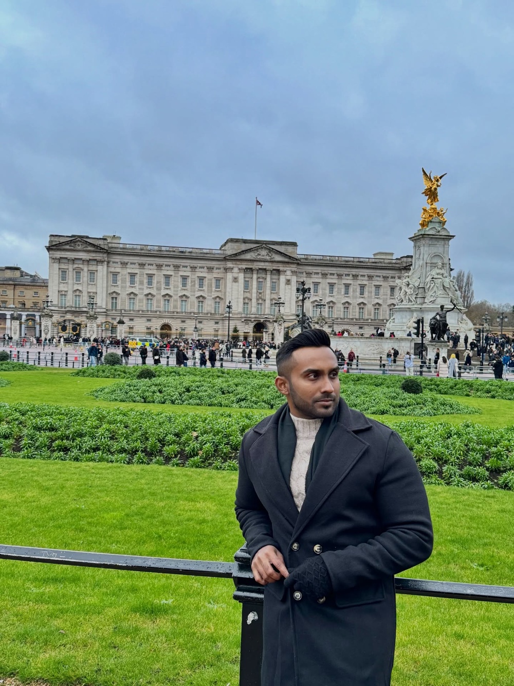 Image from: Miliki PhD sejak usia 24 tahun, bekas pelajar sekolah di Perak tetap sambung master di UK