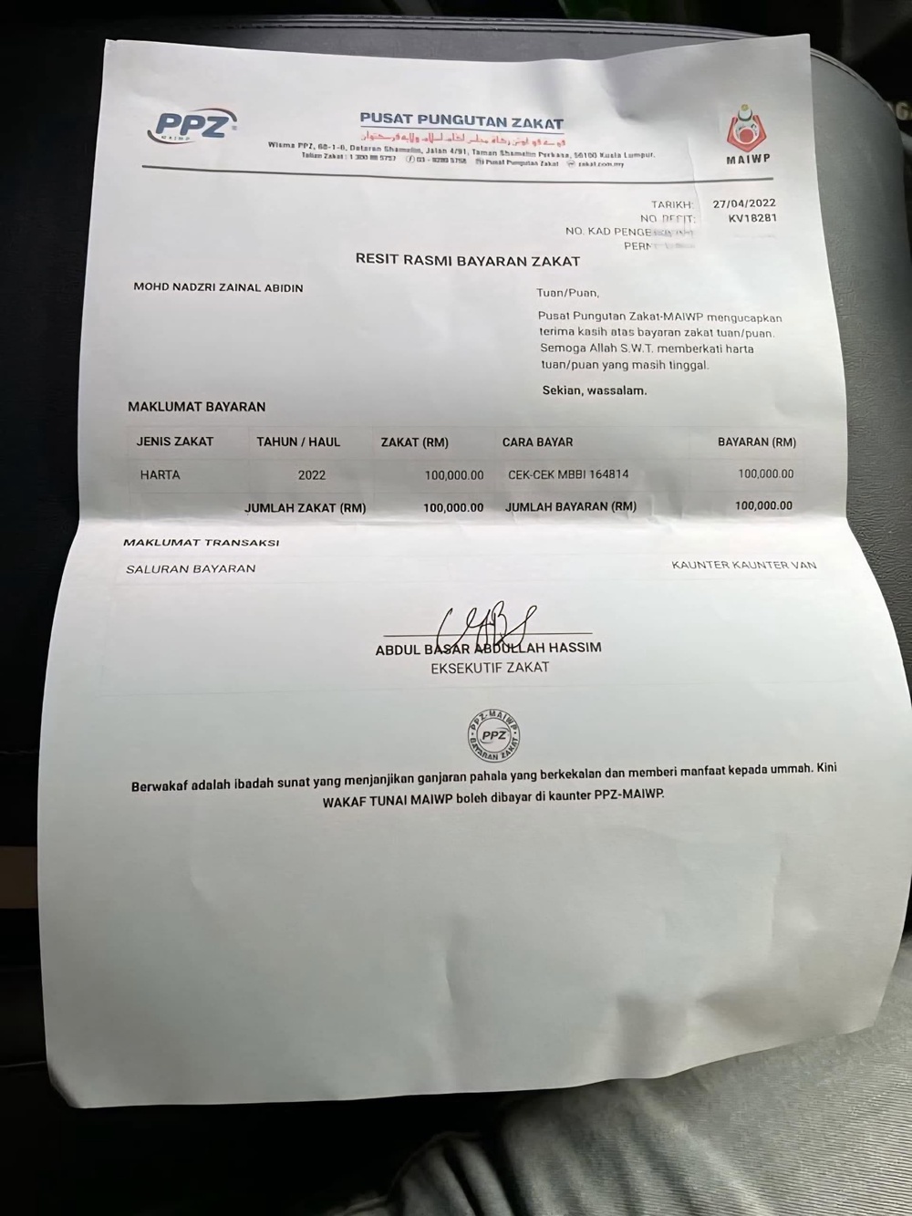Image from: Jep Sepahtu tunjuk bukti resit bayar zakat! Bidas -“Kalau sembang semua orang boleh, lagi lagi zaman podcast”