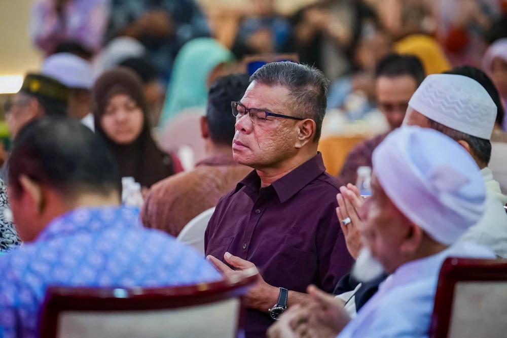 Image from: Sertakan bukti! Saifuddin minta fakta kukuh dakwaan Rohingya guna pasport Bangladesh