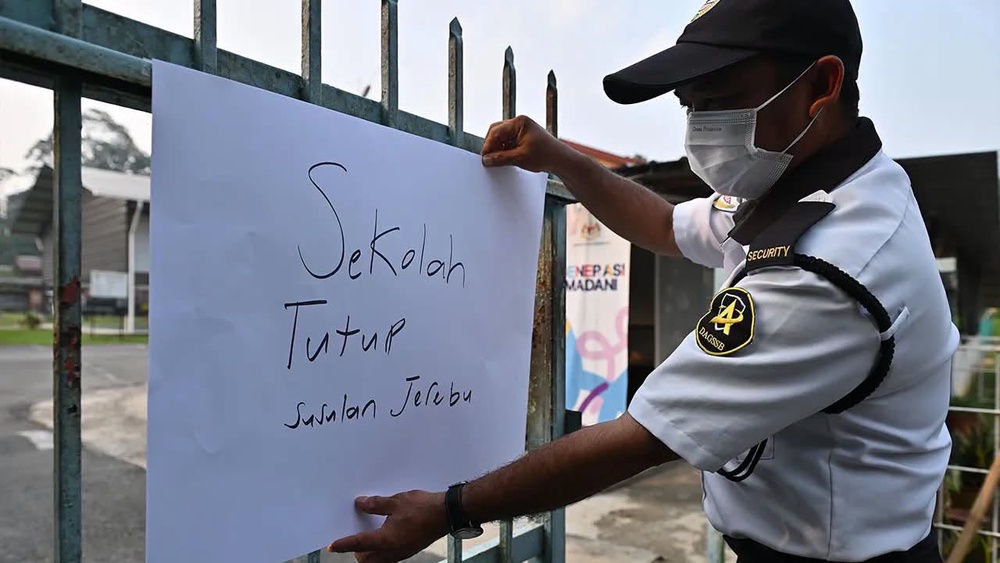 Image from: Sekejap tutup, sekejap buka! Mana satu betul? Fadhlina jawab kenapa syarat penutupan sekolah berubah