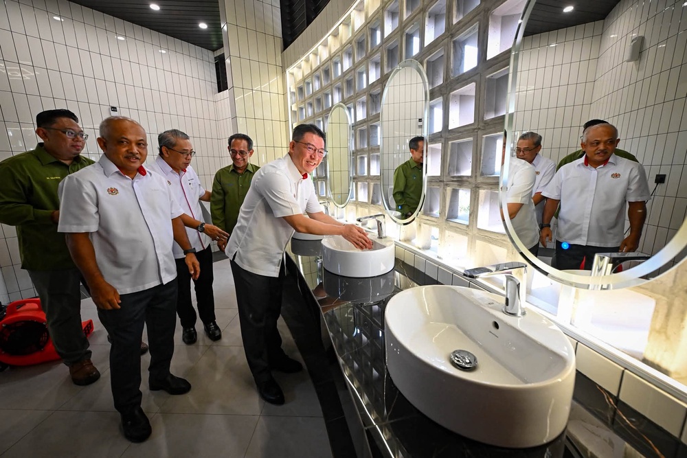 Image from: Makin canggih! KPKT sasar setiap ibu negeri ada kemudahan tandas pintar