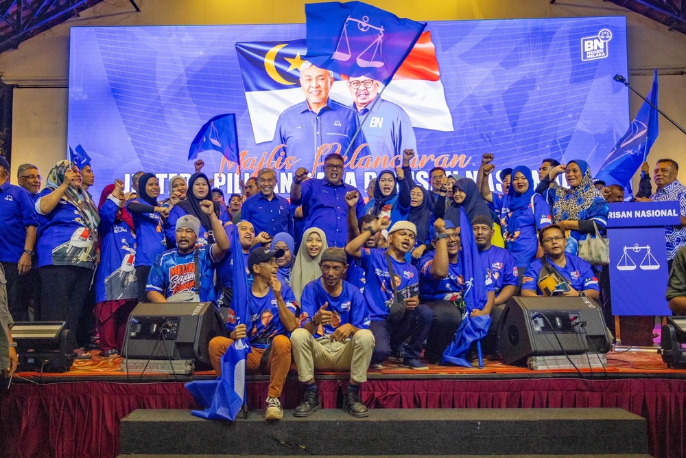 Image from: PRN Melaka: Dulu ‘alergik’ biru dan hijau, kini Zahid mahu BN-PN menang bersama