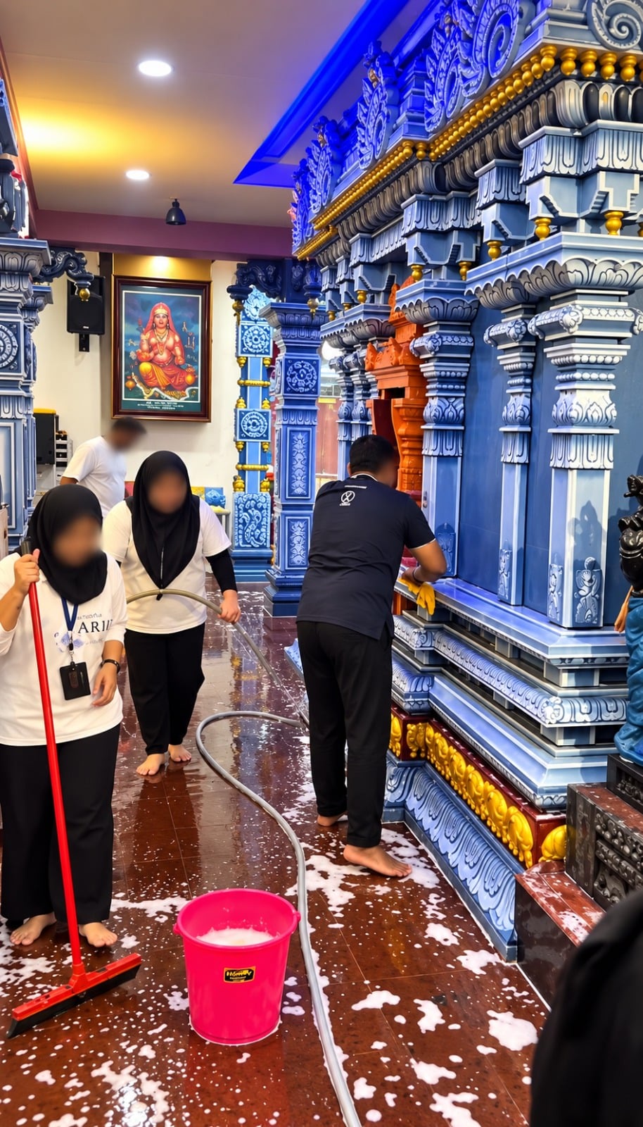 Image from: Umat Islam haram bersihkan patung sembahan, rumah ibadat agama lain – Mufti