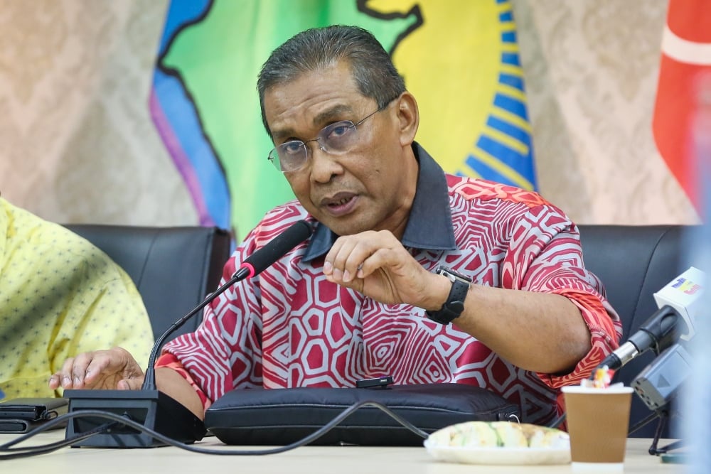 Image from: PAS paling pemurah menyumbang! Salur RM43,000 sebulan kepada PN – Takiyuddin