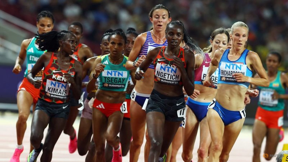 ngetich-breaks-world-10-km-record-in-valencia