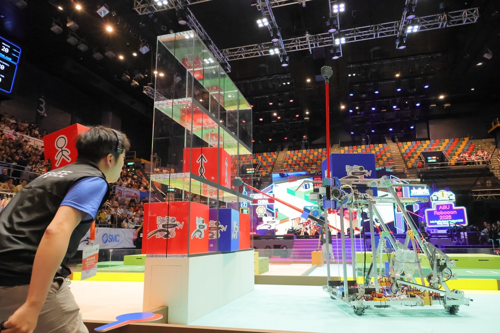 16 university teams from 15 countries and regions worldwide competed in ABU Robocon 2026.