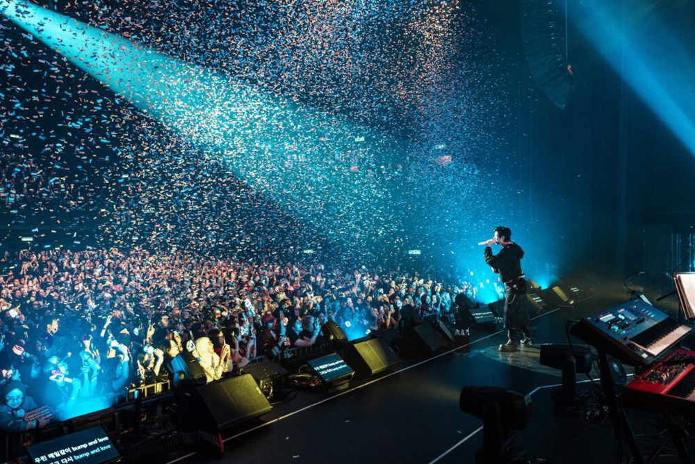 Image from: WOODZ Kuala Lumpur Concert Delights Fans Again