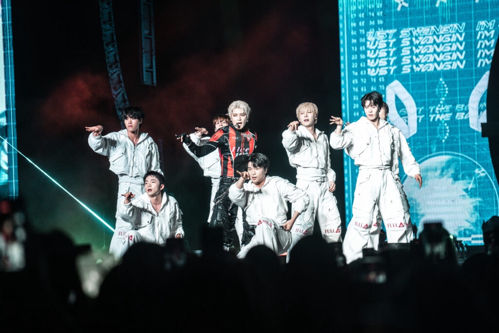 Image from: TAEYONG Ends Asia Tour with KL Concert Finale