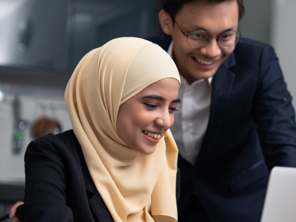 Image from: 70% Malaysians Happy at Work but Face Burnout
