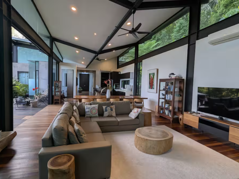 Image from: 5 Airbnb Stays for Malaysia’s Biggest Race Weekend