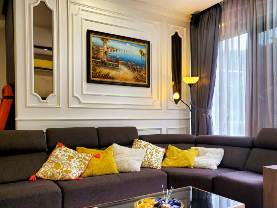 Image from: 5 Airbnb Stays for Malaysia’s Biggest Race Weekend