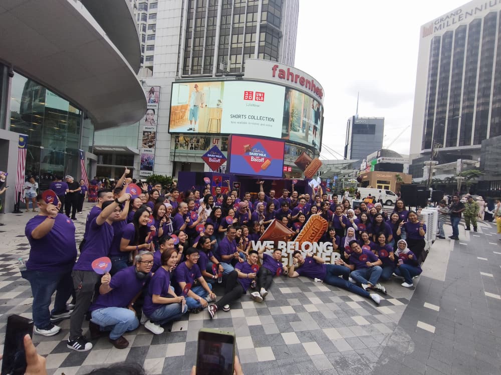 Image from: Cadbury Dairy Milk x Lotus Biscoff Debuts in Malaysia, Celebrating Local Manufacturing Excellence