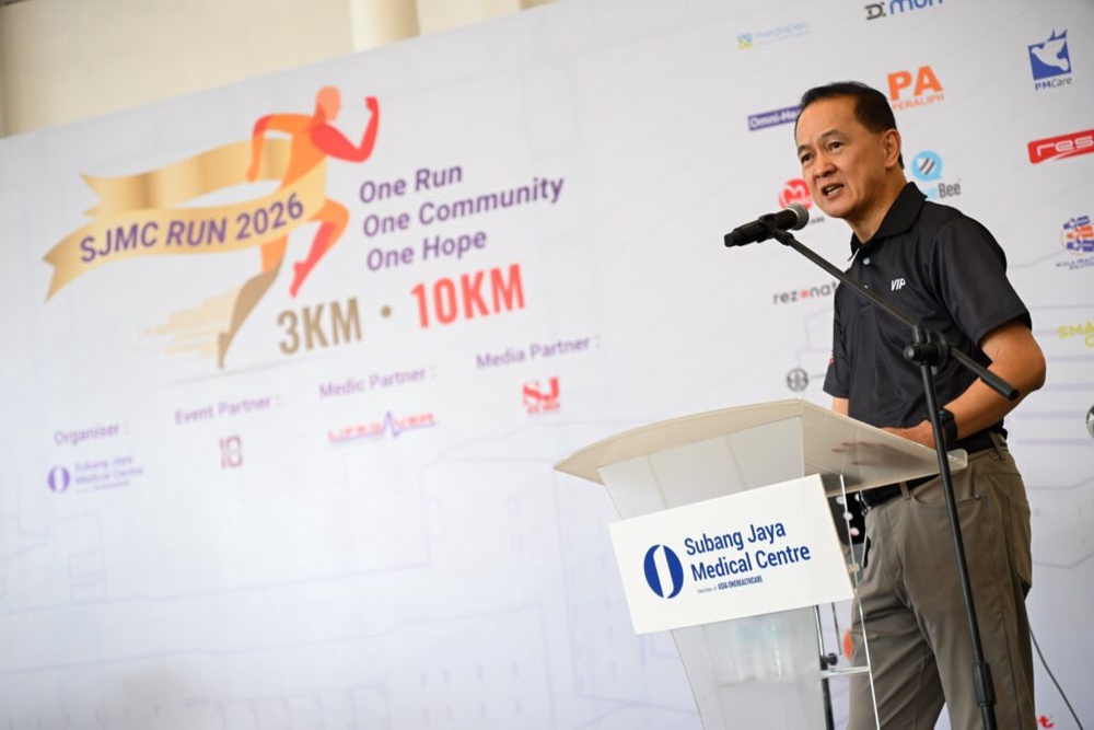Bryan Lin, CEO of Subang Jaya Medical Centre, speaking at SJMC Run 2026