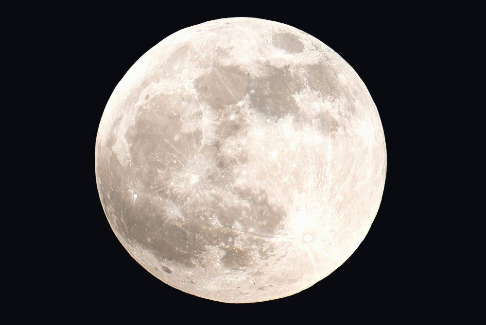 Catch the final supermoon of 2025 on Dec 5