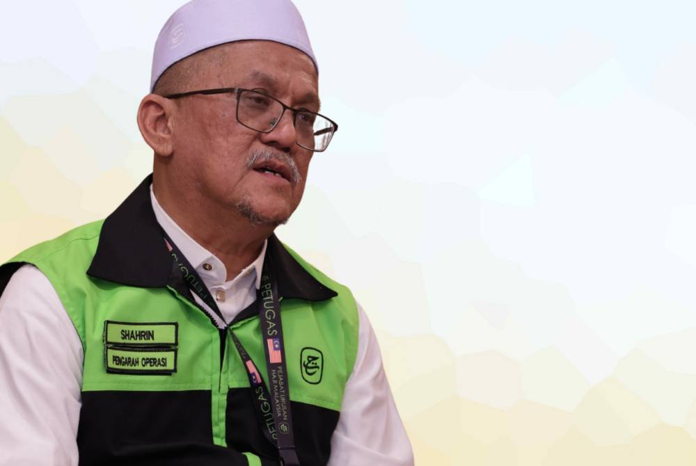 Image from: Haj pilgrims urged to limit social media use and focus on ibadah