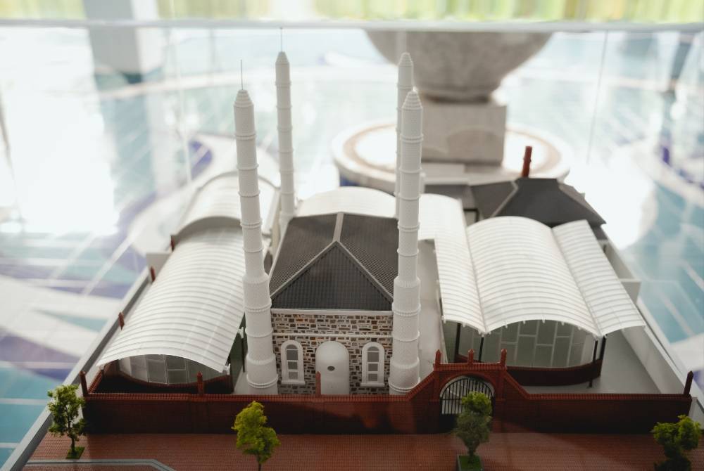 Image from: Australia showcases Islamic heritage through Adelaide City Mosque Model in Malaysia