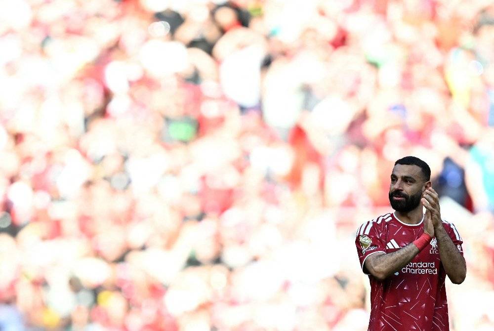 Image from: 'Cried more than in my whole life': Salah bids farewell to Liverpool