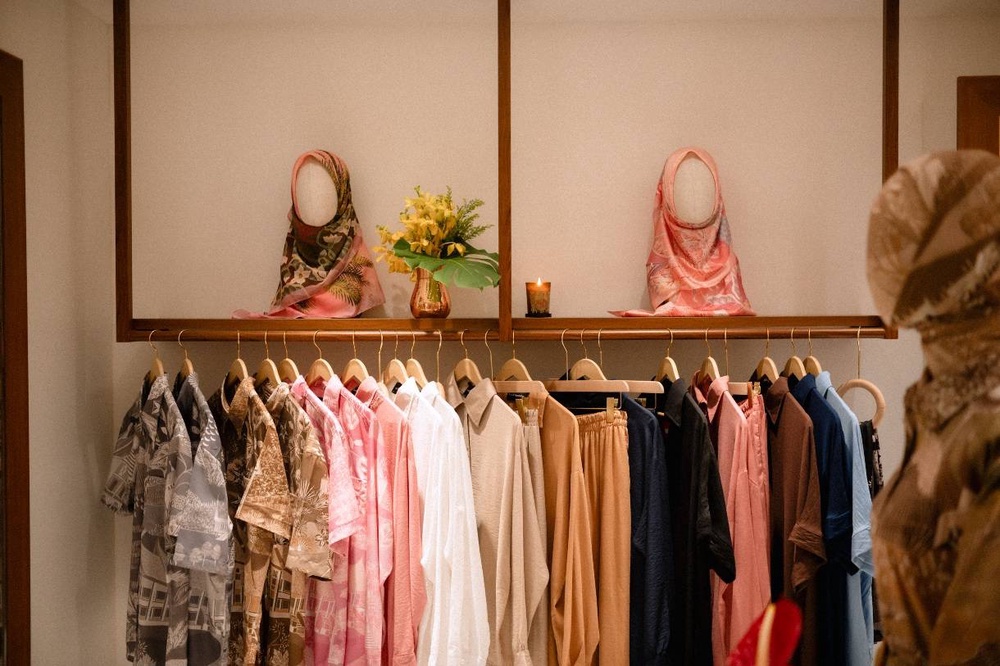 Image from: Royal Sembilan unveils flagship boutique at Bangsar Shopping Centre