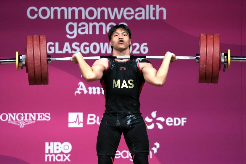 Image from: Glasgow 2026: Weightlifting, Abdul Latif complete Malaysia's gold medal target