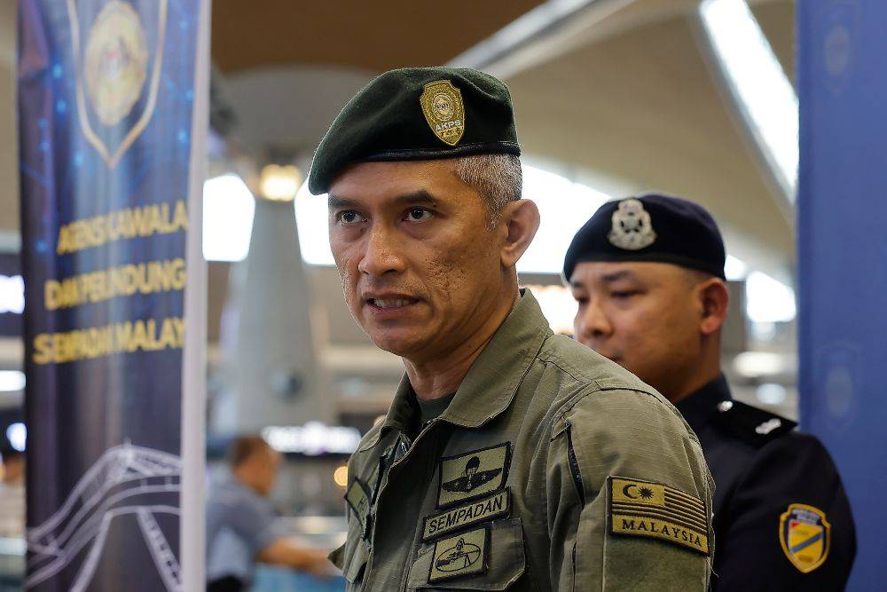 Image from: Pilot drug smuggling case: Malaysia to enhance airport screening for crew, Shuhaily says