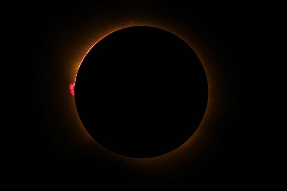 Image from: 'Another world': Total solar eclipse enthrals Iceland