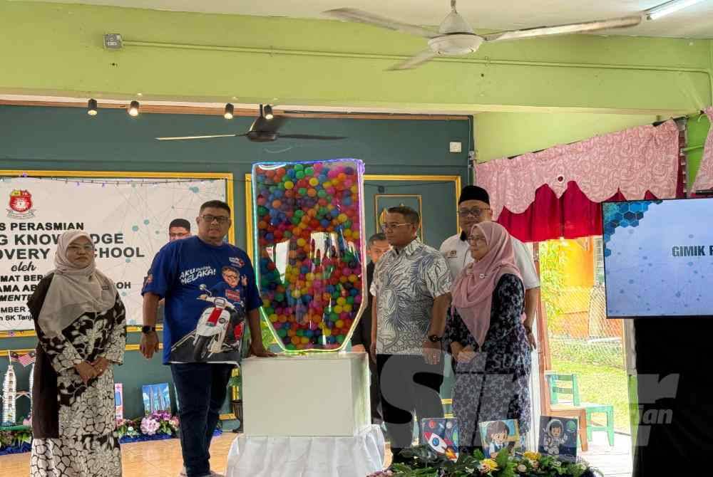 Image from: DAP free to contest any Melaka seats, says Ab Rauf