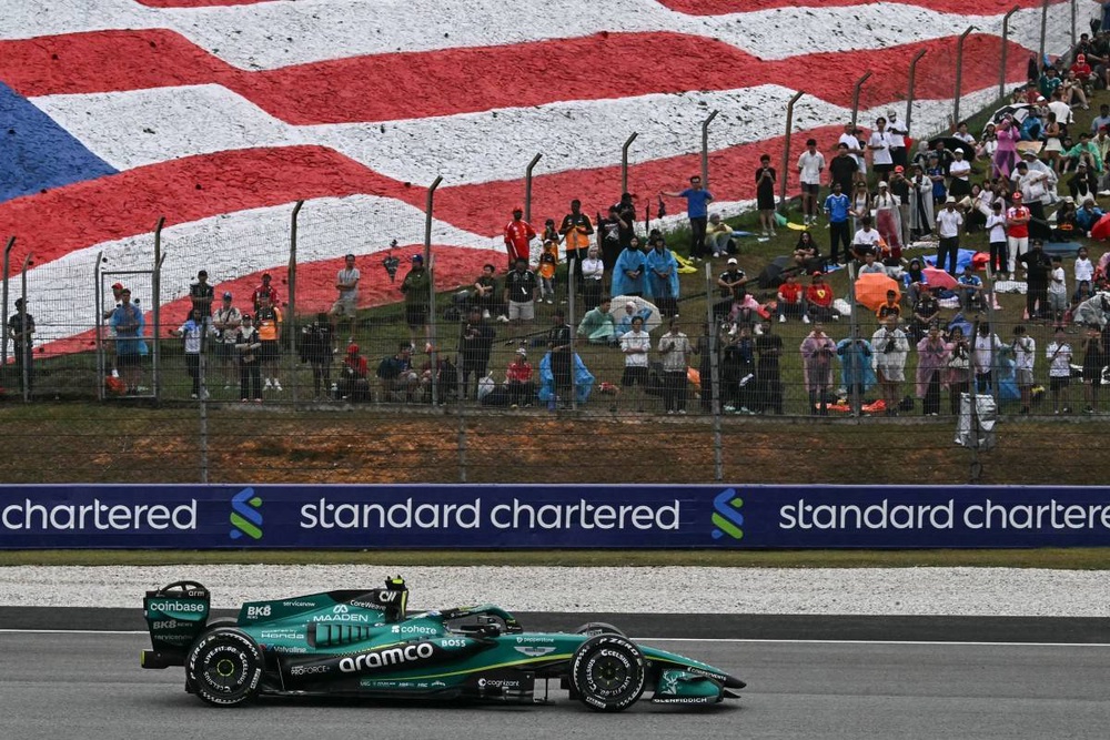 Image from: Fernando Alonso shines at Bahrain Grand Prix as the veteran driver proves his racecraft in Sepang