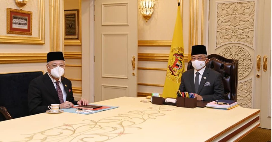 Image from: Ismail Perlu Jelaskan Siapa Paksa Tandatangan Proklamasi - Tengku Zafrul