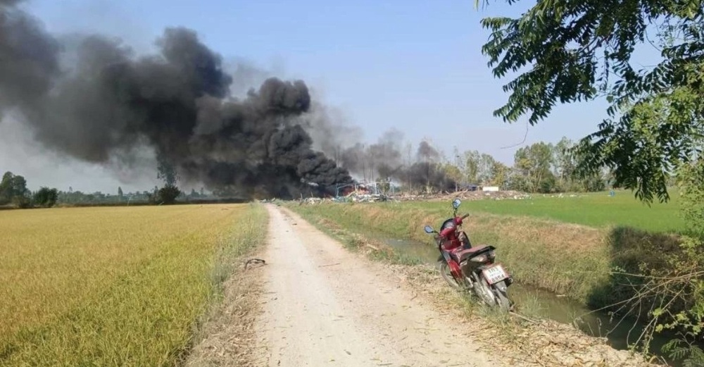 Image from: Kilang Bunga Api Meletup Di China, Ragut 21 Nyawa
