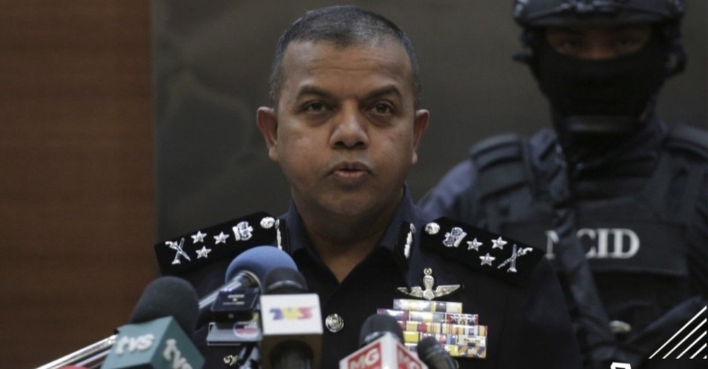 Image from: Ayob Khan Bersara Ahad Ini Selepas 35 Tahun Berkhidmat Dalam PDRM