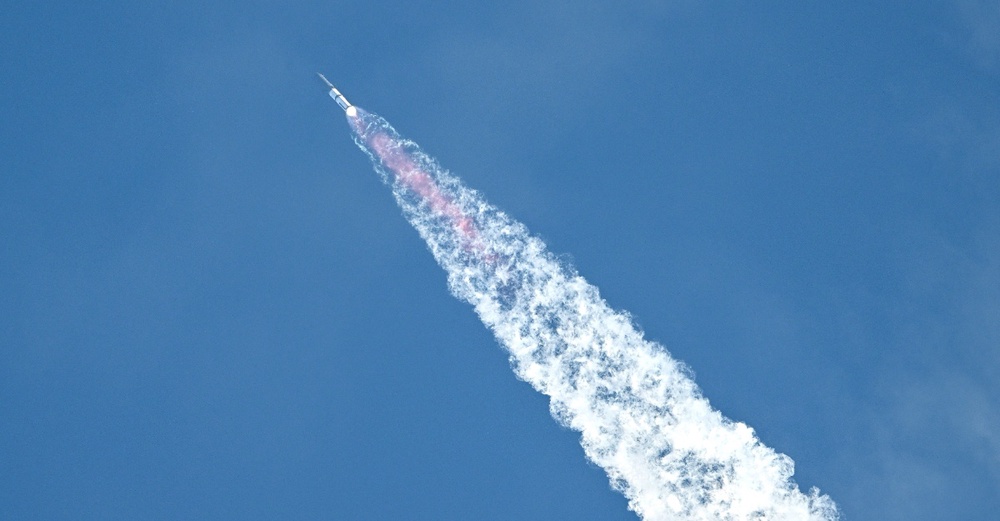 Image from: Bahagian Roket SpaceX Dipercayai Hentam Permukaan Bulan, Dijangka Membentuk Kawah