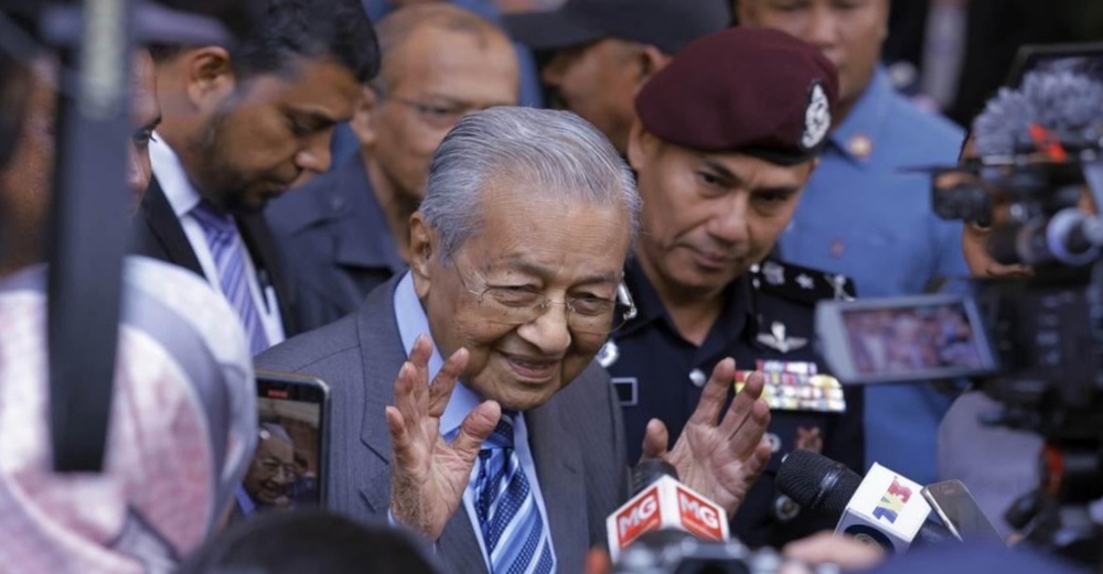 Image from: Pening & Hampir Pitam, Ahli Parlimen Kuala Terengganu Dimasukkan Ke IJN