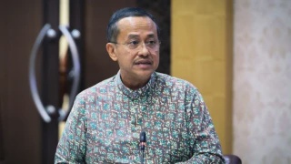 Image from: PN Rombak Pentadbiran, Radzi Jidin Dan Azmin Ali Digugurkan Daripada Jawatan