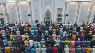 Image from: Terlupa Tukar Lokasi Dalam Aplikasi Ketika “Travel”, Solat Ikut Waktu Salah Perlu Ke Qada?