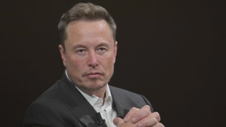 Image from: Elon Musk Jadi Individu Pertama Dunia Bergelar Trilionair