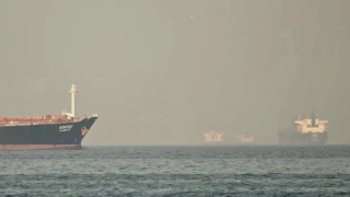 Image from: Tiada Rundingan Dengan Iran Dirancang, Trump "Claim" Selat Hormuz 'Wilayah Baharu AS'